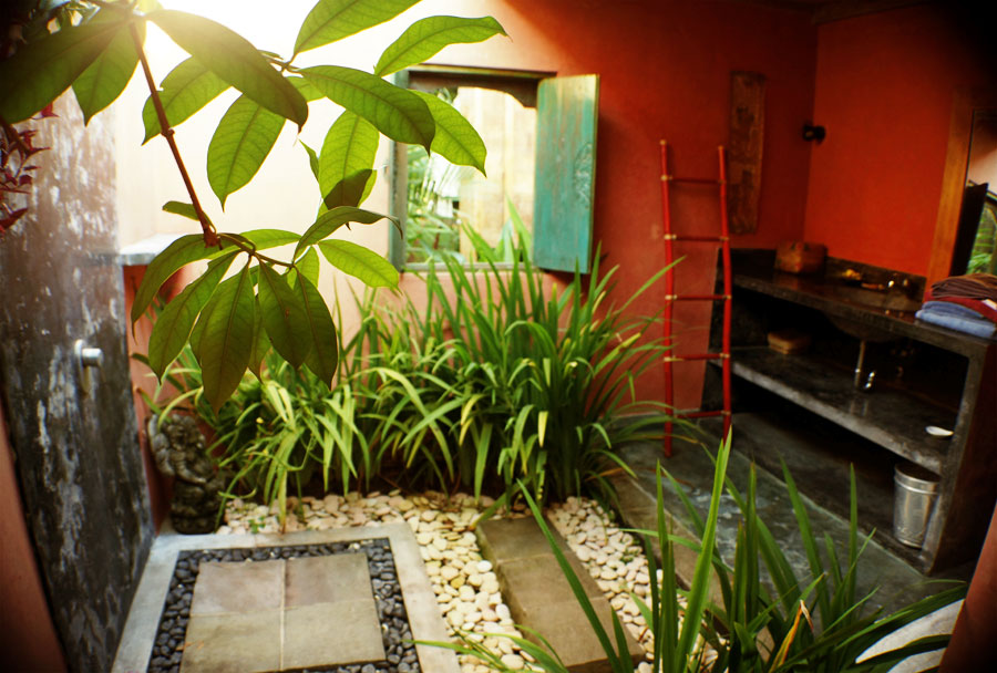 Pascal and Claude house for sale in Jimbaran Bali www.mr-cup.com