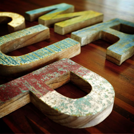 Wood Letters Collection 1 Recycled Teck wood by www.mr-cup.com