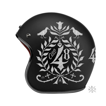 BMD design helmets via www.mr-cup.com