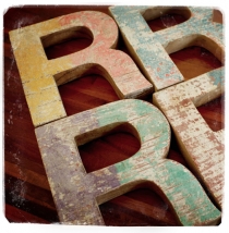 wood-letters-teck-1by1-03