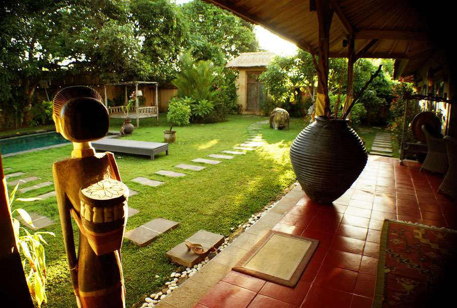 Pascal and Claude house for sale in Jimbaran Bali www.mr-cup.com