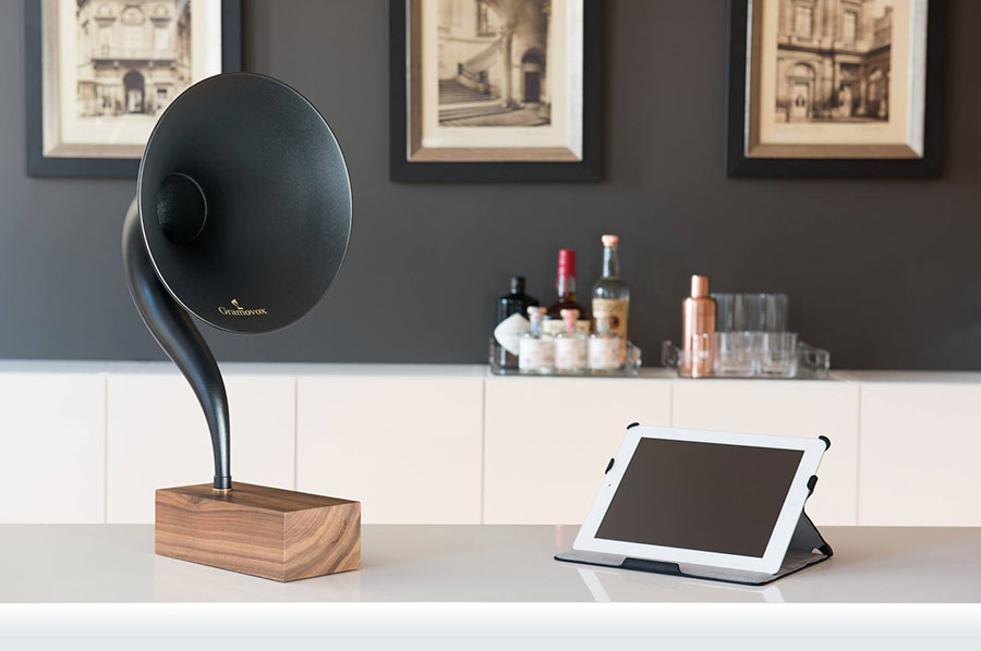 Gramovox via www.mr-cup.com