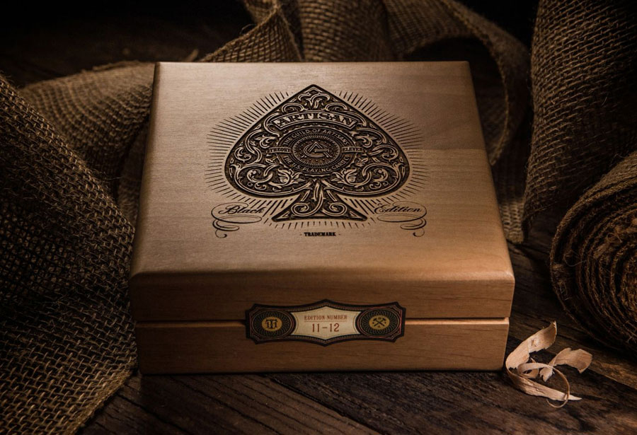 artisans box playing cards deck via www.mr-cup.com